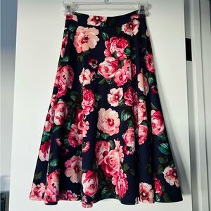 FREE w/Purchase 🩷 Navy and Pink Floral A-line Skirt